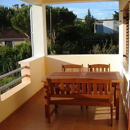Julia Apartment